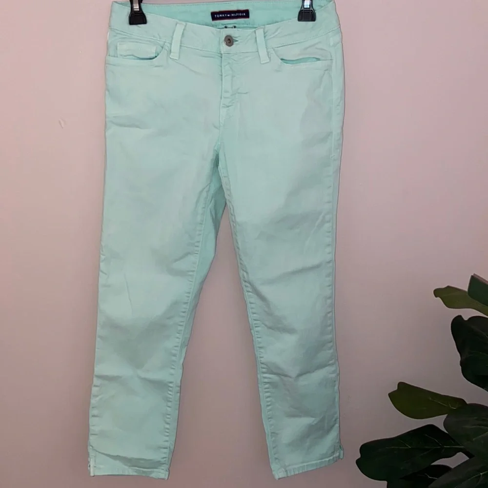 Tommy Hilfiger Mint Green Size 2 Capri Jeans - Picture 4 of 9